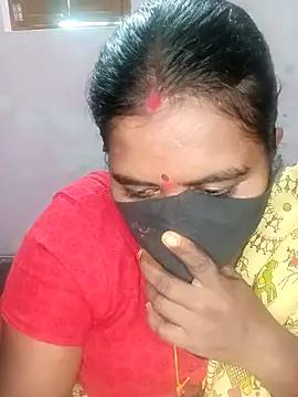 Snapshot of chubby_babitha-telugu chatting on 11-01-25, 03:52 chubby babitha-telugu online show from 11-01-25, 03:52