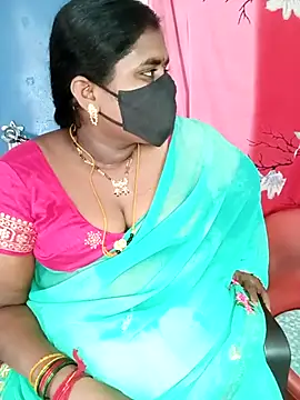 Snapshot of chubby_babitha-telugu chatting on 11-02-25, 06:27 chubby babitha-telugu online show from 11-02-25, 06:27