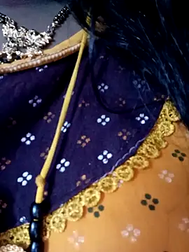 Snapshot of chubby_babitha-telugu chatting on 11-08-25, 12:44 chubby babitha-telugu online show from 11-08-25, 12:44