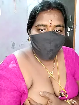 Snapshot of chubby_babitha-telugu chatting on 11-18-25, 03:56 chubby babitha-telugu online show from 11-18-25, 03:56