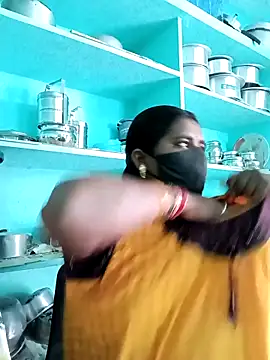 Snapshot of chubby_babitha-telugu chatting on 11-21-25, 08:35 chubby babitha-telugu online show from 11-21-25, 08:35