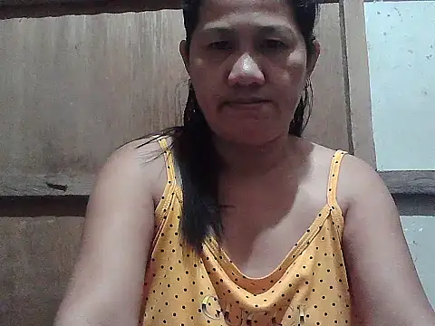 Snapshot of hotmama_063 chatting on 03-08-26, 09:07 hotmama 063 online show from 03-08-26, 09:07