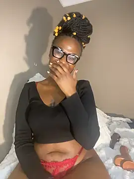 Moonzy77 online show from 11-20-25, 11:37