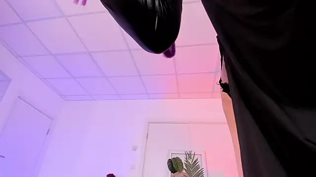 Sima Wendy online show from 10-29-25, 07:21