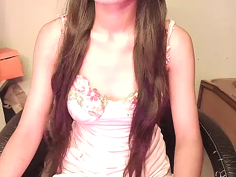 Snapshot of alia_rahil chatting on 06-11-26, 04:10 alia rahil online show from 06-11-26, 04:10