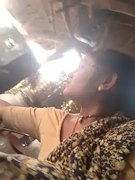 LUCKY cut online show from 10-24-25, 02:41