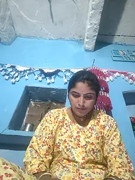 LUCKY cut online show from 11-10-25, 04:39