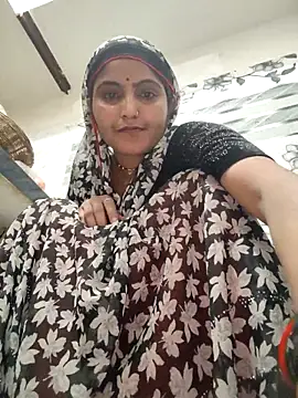 LUCKY cut online show from 03-27-26, 04:18