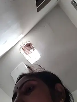 Snapshot of LUCKY_cut chatting on 07-03-26, 02:29 LUCKY cut online show from 07-03-26, 02:29