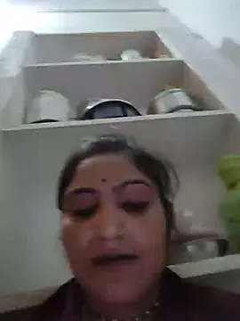 Snapshot of LUCKY_cut chatting on 07-08-26, 03:38 LUCKY cut online show from 07-08-26, 03:38