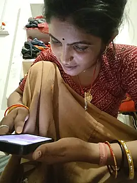 Snapshot of LUCKY_cut chatting on 07-14-26, 01:28 LUCKY cut online show from 07-14-26, 01:28