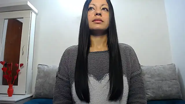 Taylormegan online show from 11-23-25, 02:11