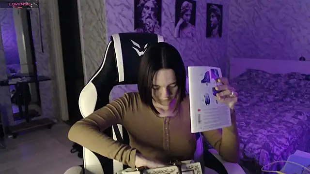 Kitti study online show from 10-09-25, 09:51