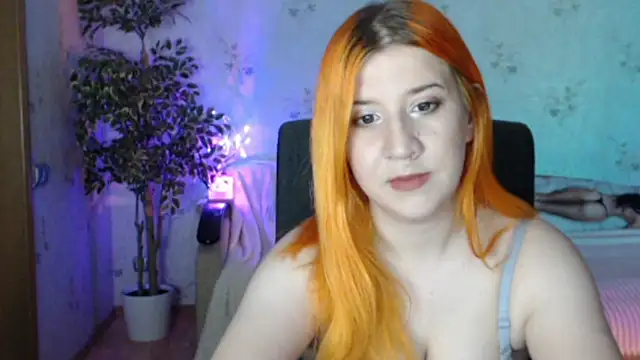 Snapshot of FunnySheila chatting on 11-13-25, 04:50 FunnySheila online show from 11-13-25, 04:50