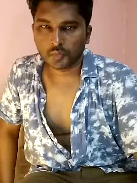 Snapshot of milkyseduce chatting on 10-06-25, 04:54 milkyseduce online show from 10-06-25, 04:54