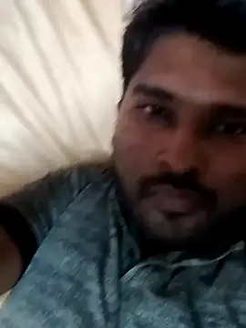 Snapshot of milkyseduce chatting on 10-27-25, 06:45 milkyseduce online show from 10-27-25, 06:45