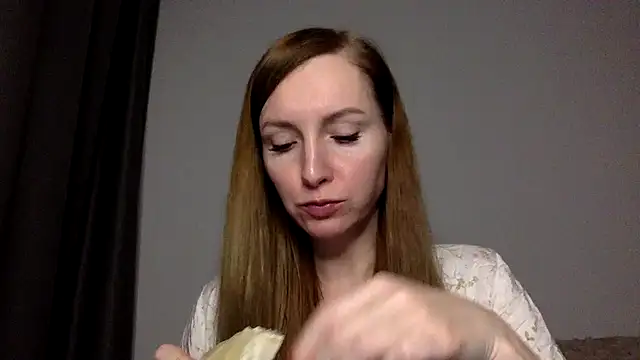 Varnyx online show from 11-26-25, 06:20