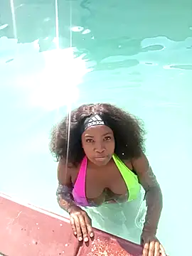 SweetSlenderChoc online show from 02-04-26, 02:23