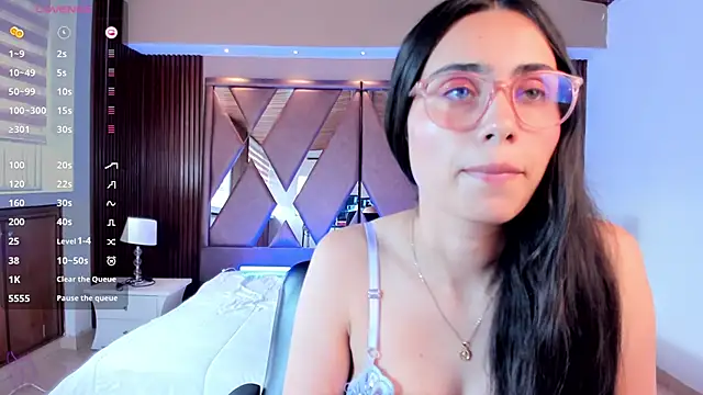 sofiapalacioss online show from 04-11-26, 07:07