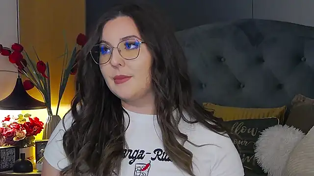 Mia Swano online show from 11-27-25, 12:35