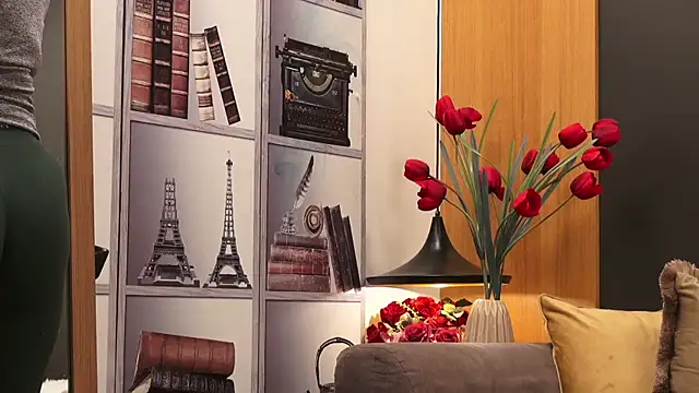 Mia Swano online show from 02-08-26, 03:43