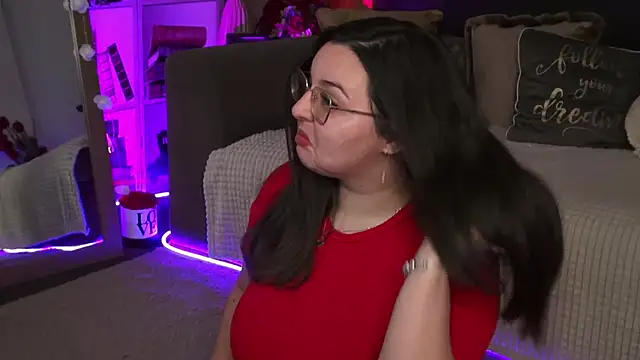 Mia Swano online show from 04-18-26, 02:04