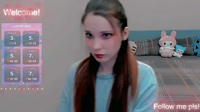 Snapshot of Kitten_Alissa chatting on 04-29-26, 07:31 Kitten Alissa online show from 04-29-26, 07:31
