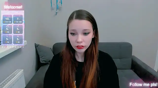 Snapshot of Kitten_Alissa chatting on 06-07-26, 06:00 Kitten Alissa online show from 06-07-26, 06:00