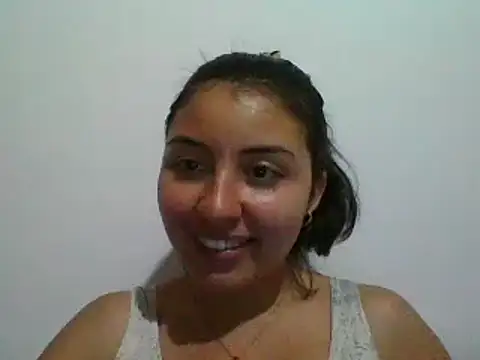 Snapshot of _Romilly_ chatting on 09-21-25, 03:19  Romilly  online show from 09-21-25, 03:19