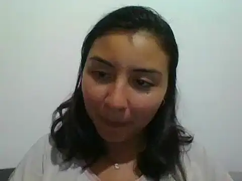 Snapshot of _Romilly_ chatting on 09-28-25, 03:34  Romilly  online show from 09-28-25, 03:34