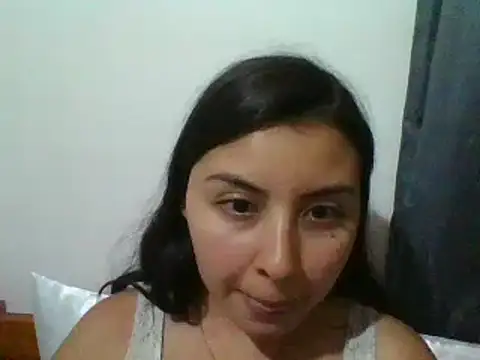 Snapshot of _Romilly_ chatting on 10-19-25, 03:40  Romilly  online show from 10-19-25, 03:40