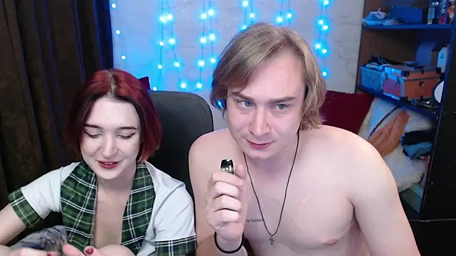 Snapshot of Lust4Money chatting on 05-28-26, 06:38 Lust4Money online show from 05-28-26, 06:38