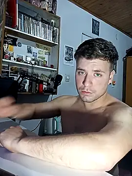 Snapshot of ferrari1996 chatting on 09-18-25, 05:09 ferrari1996 online show from 09-18-25, 05:09