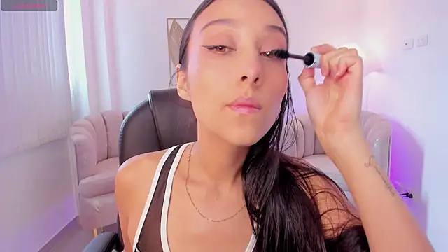 Kristen Rousse online show from 01-14-26, 09:09