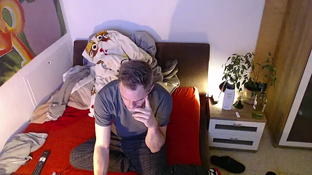 Snapshot of EdelHolz91 chatting on 02-09-26, 04:22 EdelHolz91 online show from 02-09-26, 04:22