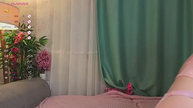 AudieKaemmerer online show from 09-26-25, 04:44