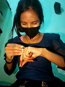 Snapshot of Pooja_cute chatting on 09-21-25, 04:30 Pooja cute online show from 09-21-25, 04:30