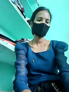 Snapshot of Pooja_cute chatting on 09-22-25, 04:58 Pooja cute online show from 09-22-25, 04:58