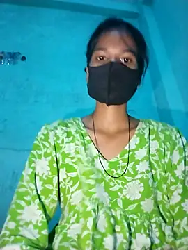 Snapshot of Pooja_cute chatting on 09-24-25, 04:32 Pooja cute online show from 09-24-25, 04:32