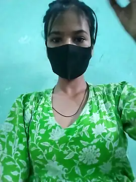 Snapshot of Pooja_cute chatting on 10-10-25, 01:15 Pooja cute online show from 10-10-25, 01:15