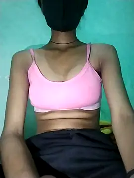 Snapshot of Pooja_cute chatting on 10-14-25, 03:57 Pooja cute online show from 10-14-25, 03:57