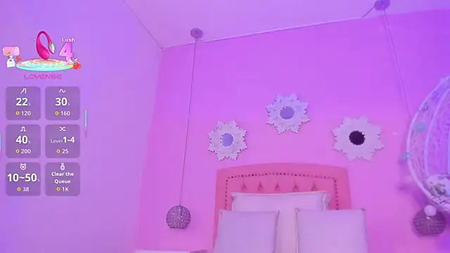 Snapshot of CannelaSmith chatting on 12-16-25, 07:41 CannelaSmith online show from 12-16-25, 07:41