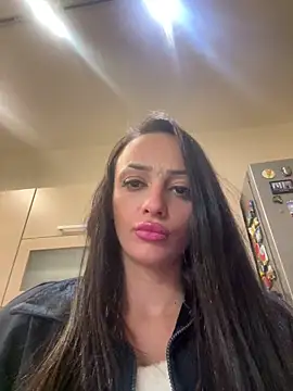 Snapshot of bbadies chatting on 12-15-25, 02:16 bbadies online show from 12-15-25, 02:16