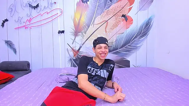 Mycandyfor You online show from 11-21-25, 06:50