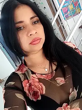 ValerieLove  online show from 09-19-25, 07:47