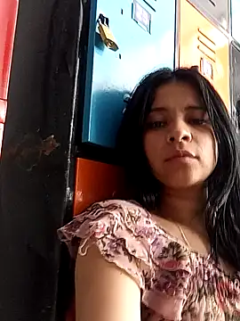 ValerieLove  online show from 09-22-25, 07:16