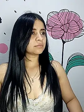 ValerieLove  online show from 10-07-25, 09:01