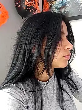 ValerieLove  online show from 10-27-25, 07:29