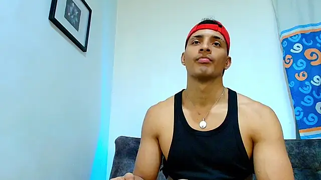 Snapshot of Smith_Fitness chatting on 07-06-26, 09:17 Smith Fitness online show from 07-06-26, 09:17