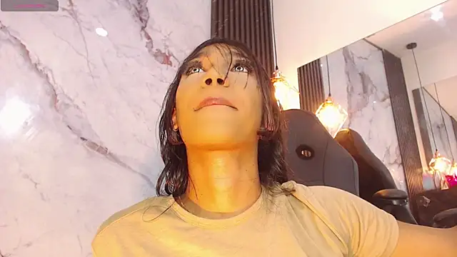 Penelopee Rouse online show from 04-16-26, 09:39